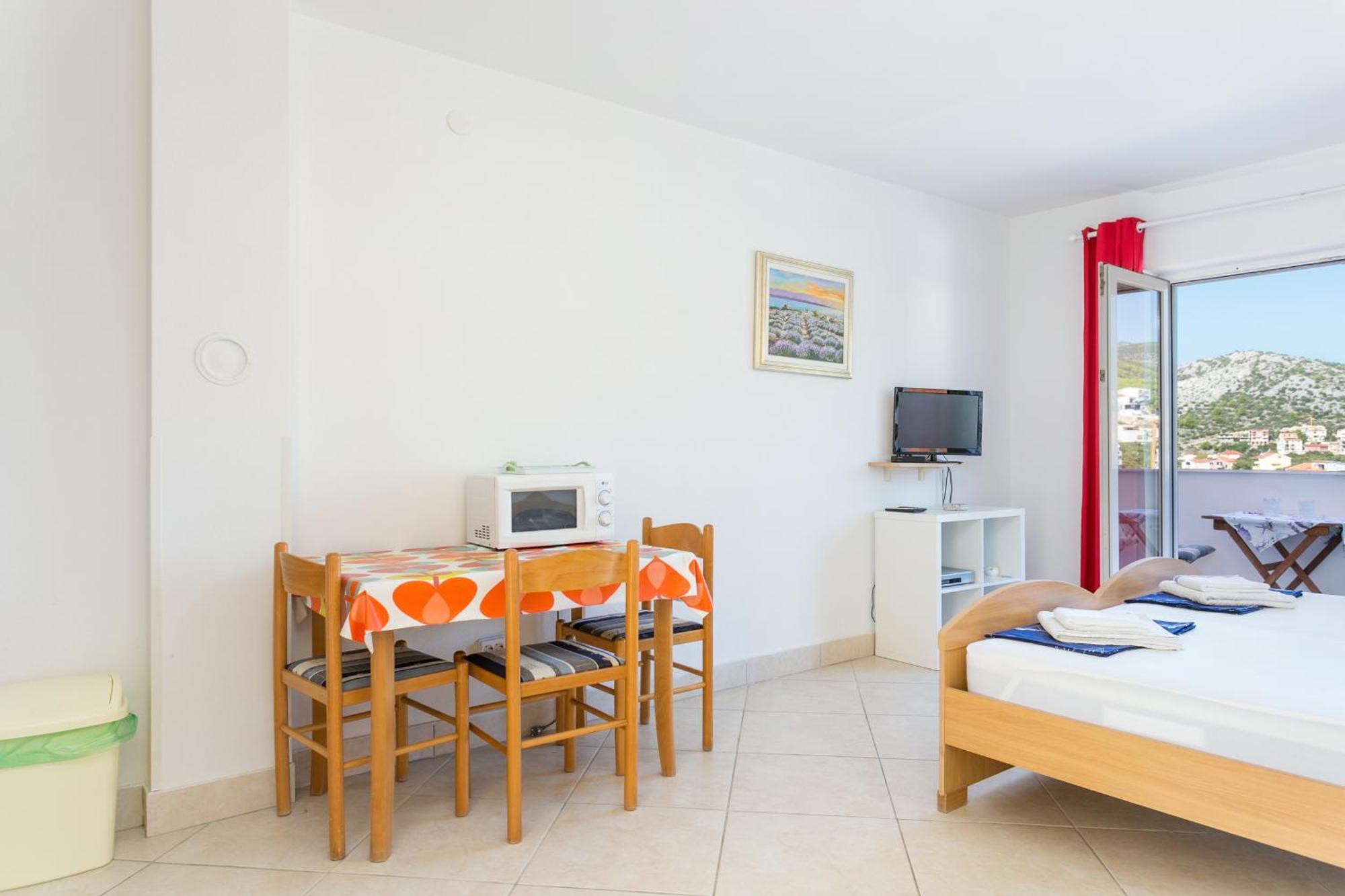 Family Friendly Apartments With A Swimming Pool Seget Vranjica, Trogir - 14409 Donji Seget Eksteriør bilde