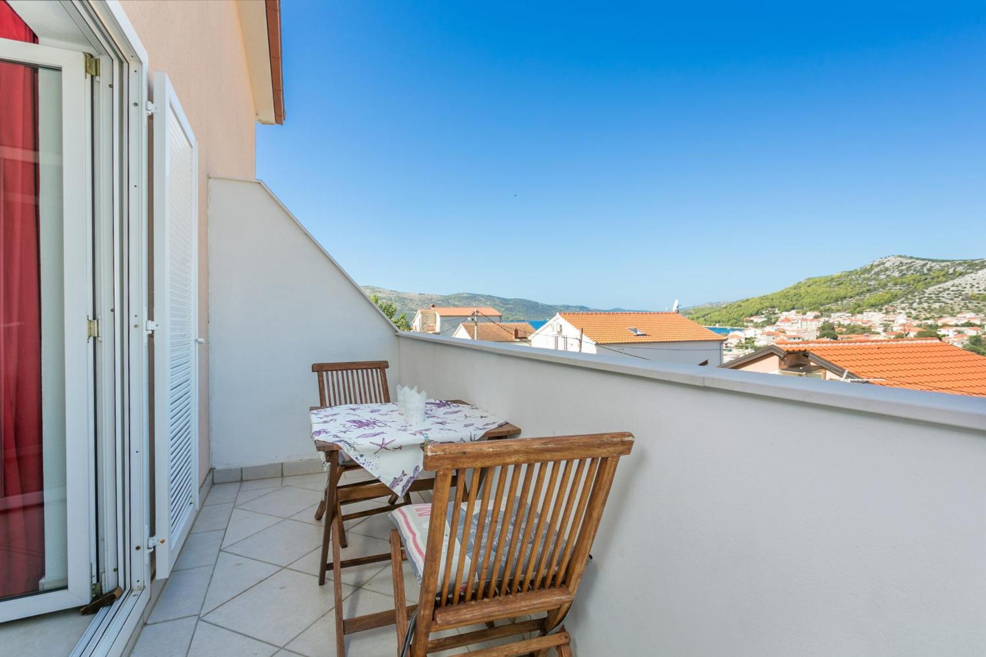 Family Friendly Apartments With A Swimming Pool Seget Vranjica, Trogir - 14409 Donji Seget Eksteriør bilde