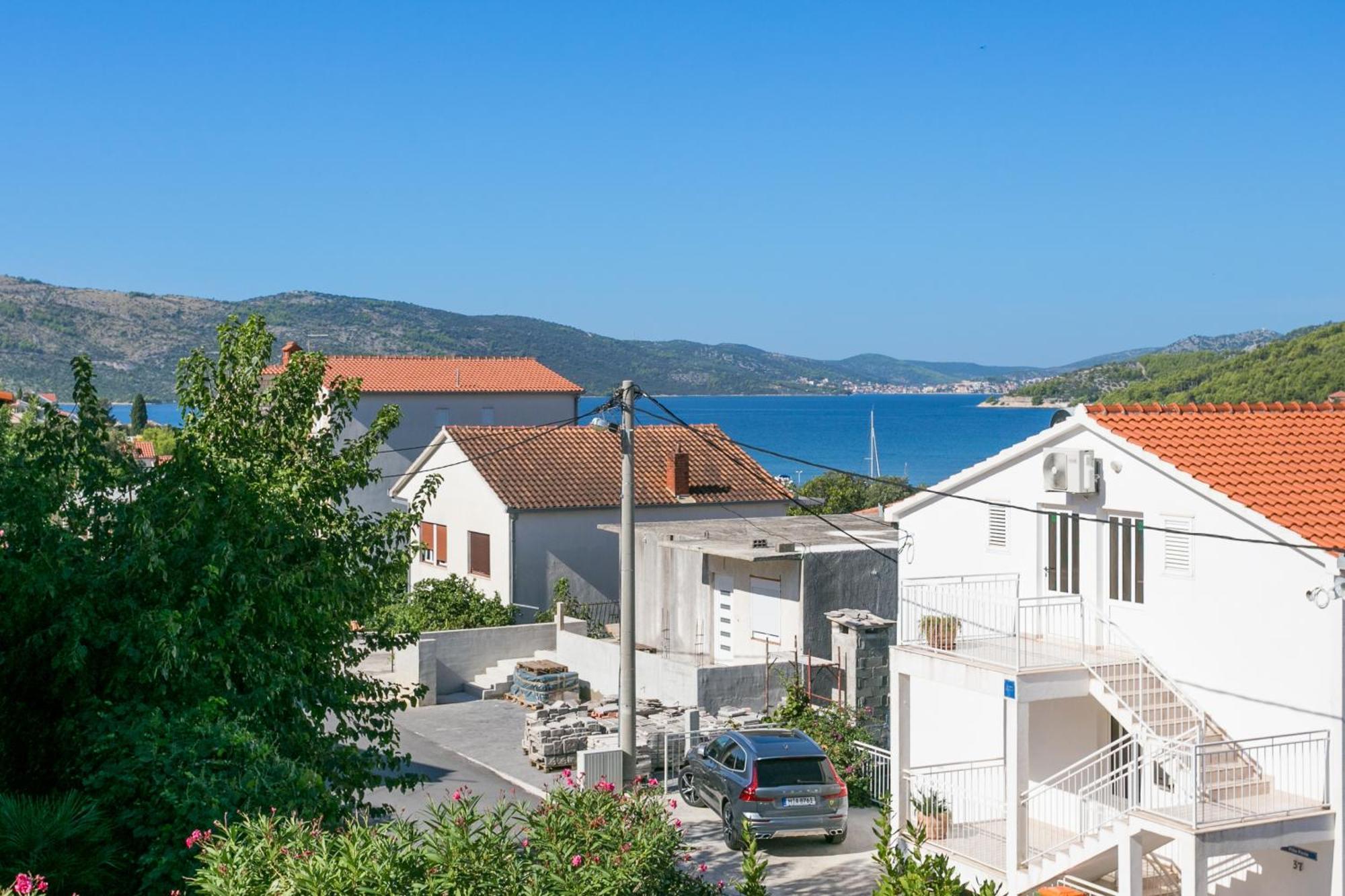 Family Friendly Apartments With A Swimming Pool Seget Vranjica, Trogir - 14409 Donji Seget Eksteriør bilde