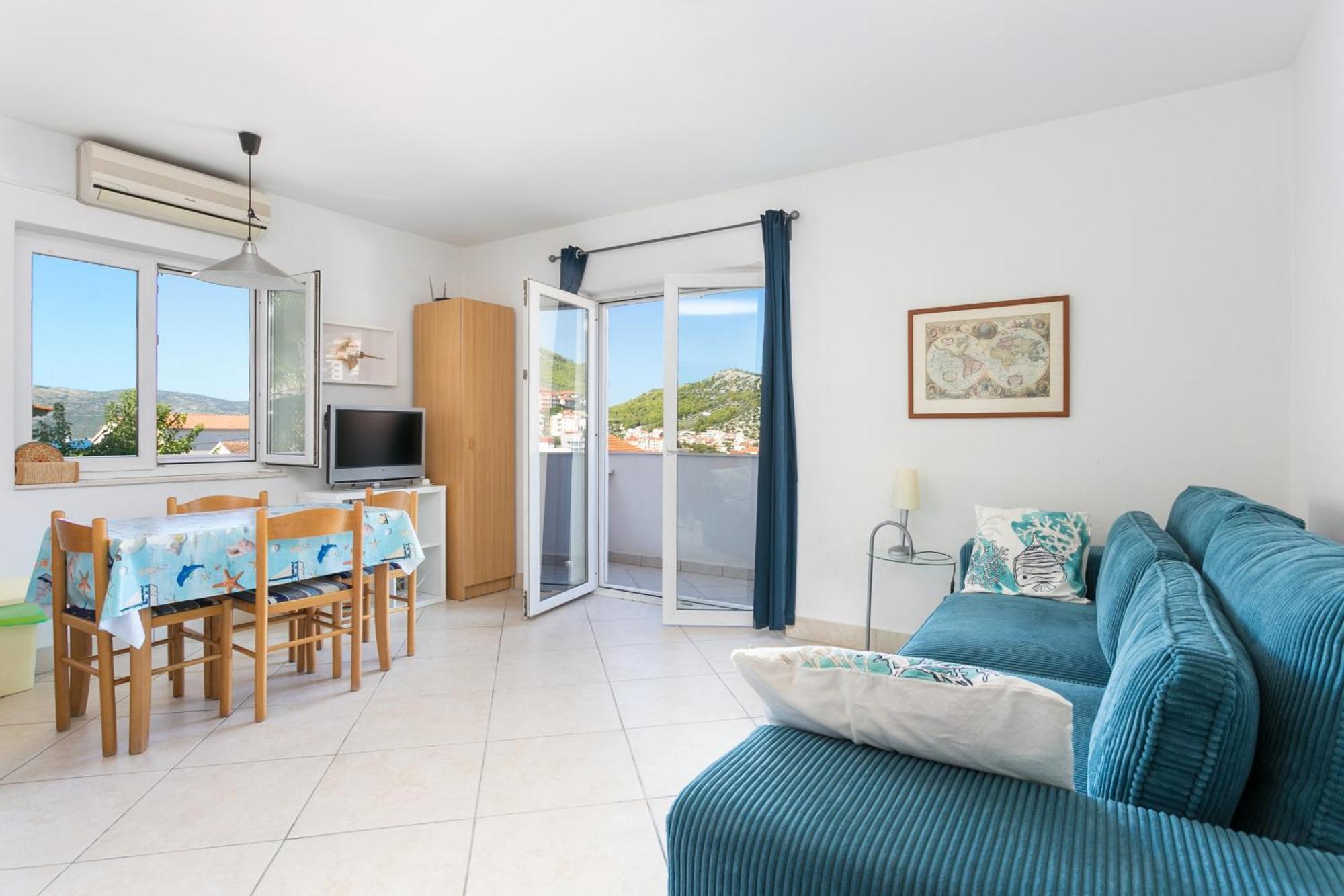 Family Friendly Apartments With A Swimming Pool Seget Vranjica, Trogir - 14409 Donji Seget Eksteriør bilde