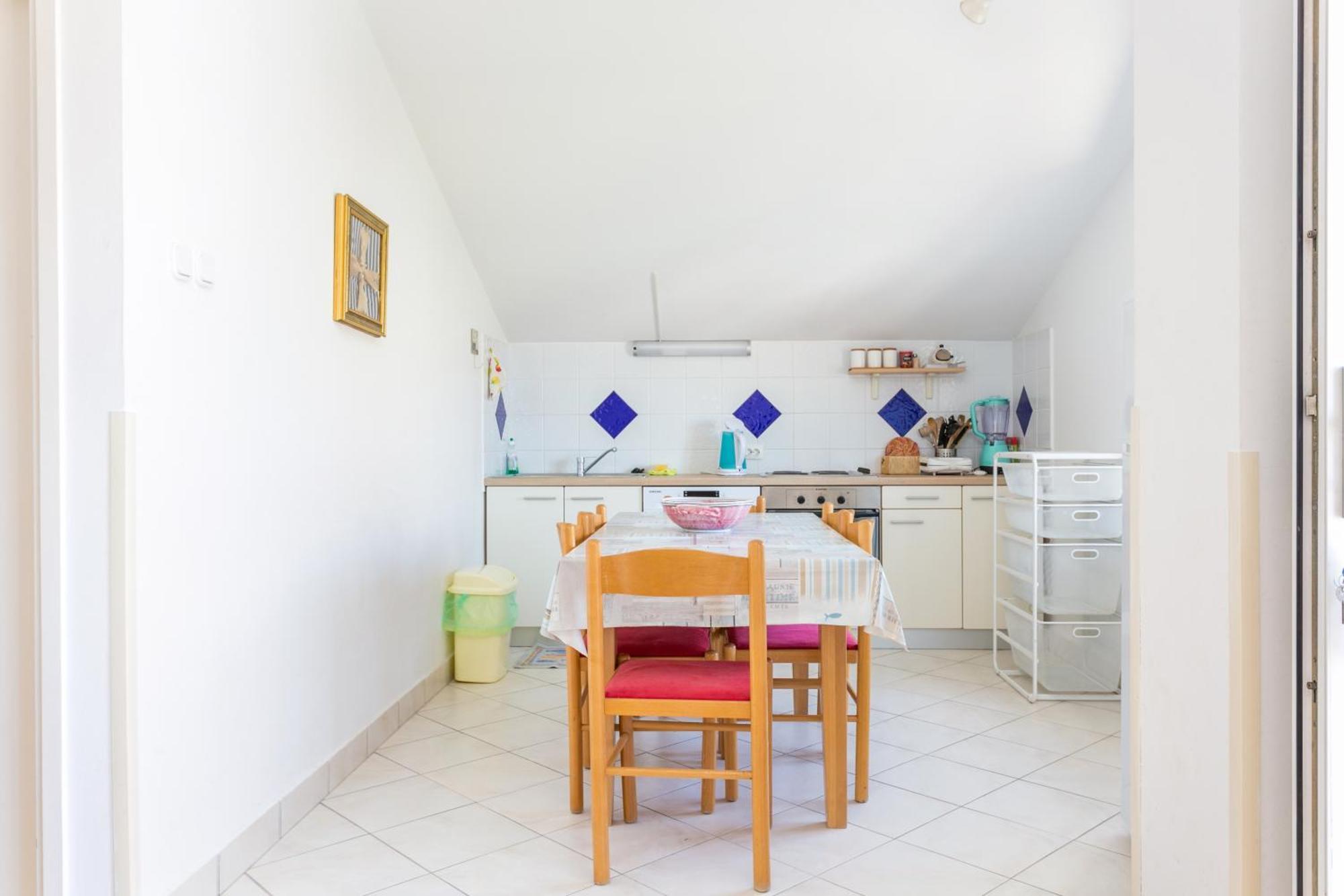 Family Friendly Apartments With A Swimming Pool Seget Vranjica, Trogir - 14409 Donji Seget Eksteriør bilde